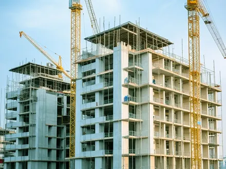 Adapting pitched roof waterproofing to complex climate conditions